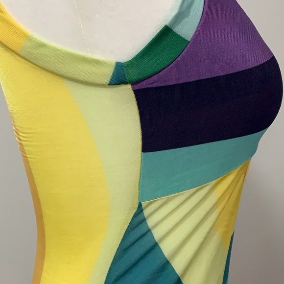 Nolita de Nimes Rainbow V-Neck Sleeveless Shirt - Picture 6 of 9